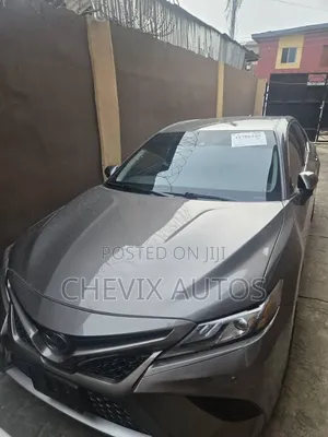 Toyota Camry 2020 Gray