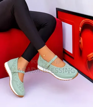 Unisex Sneakers