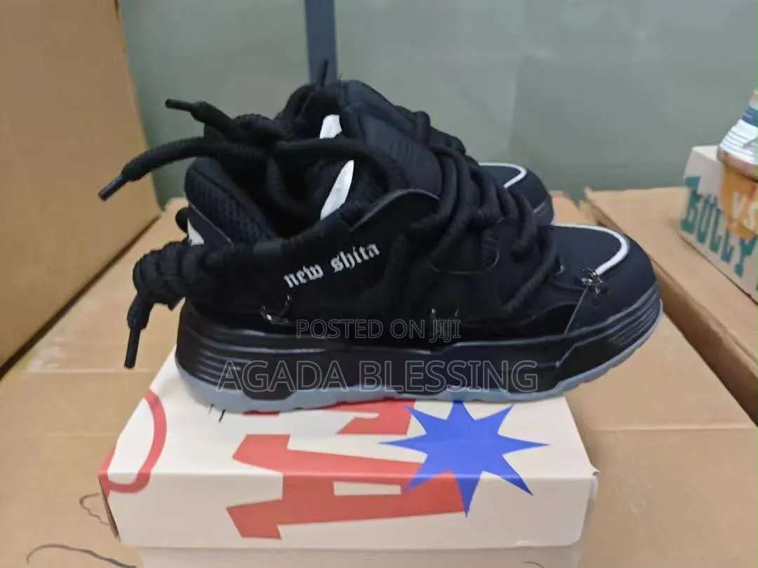 Unisex Sneakers