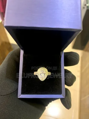 4ct Pear Cut VVS Moissanite Engagement Ring