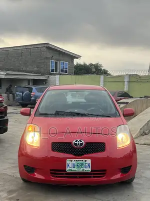 Toyota Yaris 2007 Red