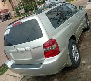 Toyota Highlander Limited V6 2005 Gray