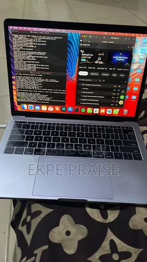 Laptop Apple MacBook Pro 2017 8GB Intel Core i5 SSD 256GB