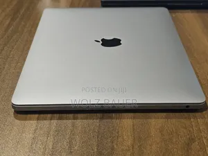 Laptop Apple MacBook Pro 2020 8GB Apple M1 SSD 256GB