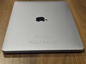 Laptop Apple MacBook Pro 2020 8GB Apple M1 SSD 256GB