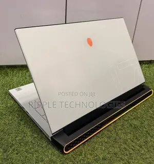 Laptop Alienware M17 R3 32GB Intel Core i7 SSD 512GB