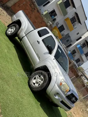 Toyota Tacoma 2011 Silver