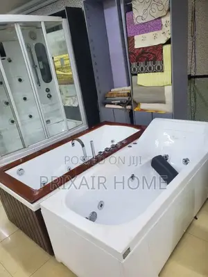 Jacuzzi Bathtub