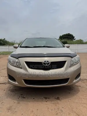 Toyota Corolla 2009 Gold