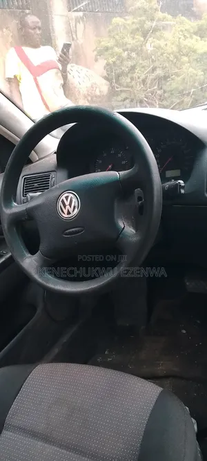 Volkswagen Golf 2004 Black