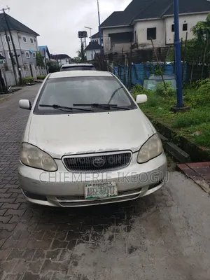 Toyota Corolla 2004 Silver