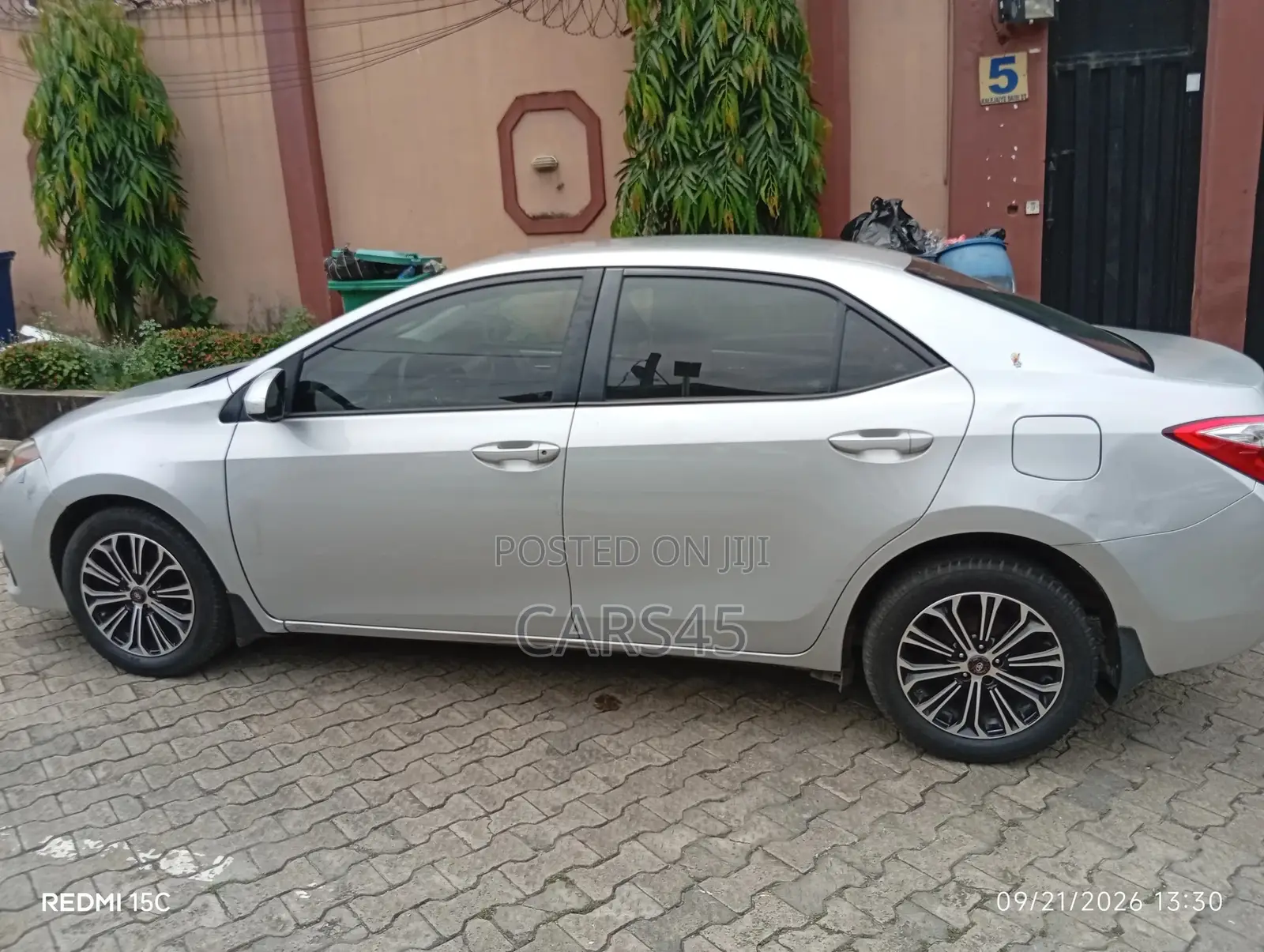 Toyota Corolla 2016 Silver
