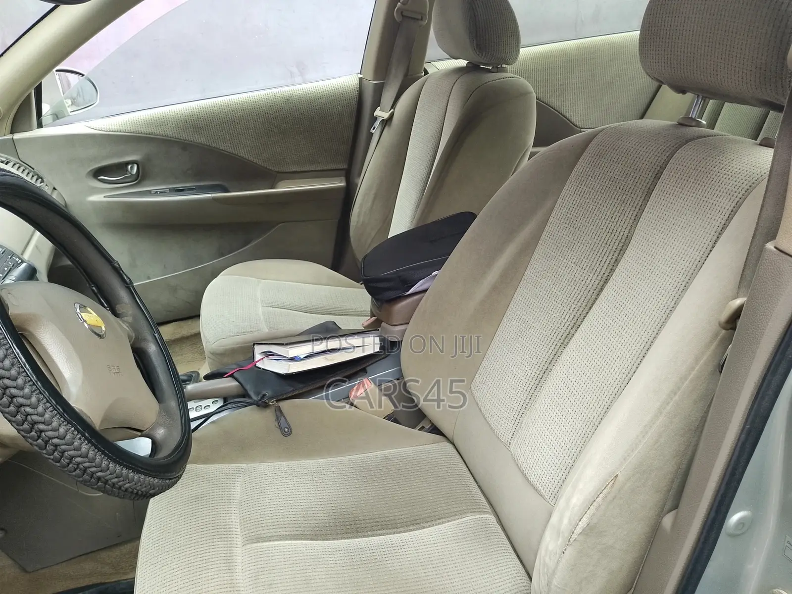 Nissan Altima 2002 Silver