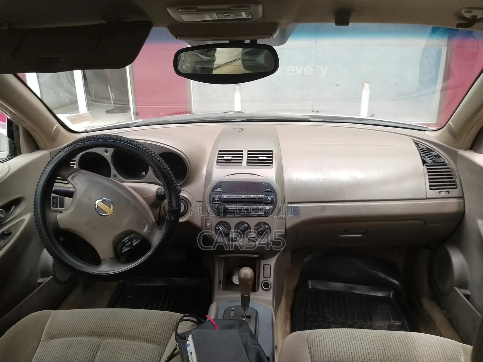 Nissan Altima 2002 Silver