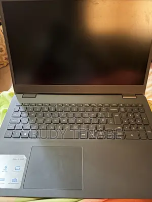 Laptop Dell Vostro 15 3000 6GB Intel Core i3 HDD 1T