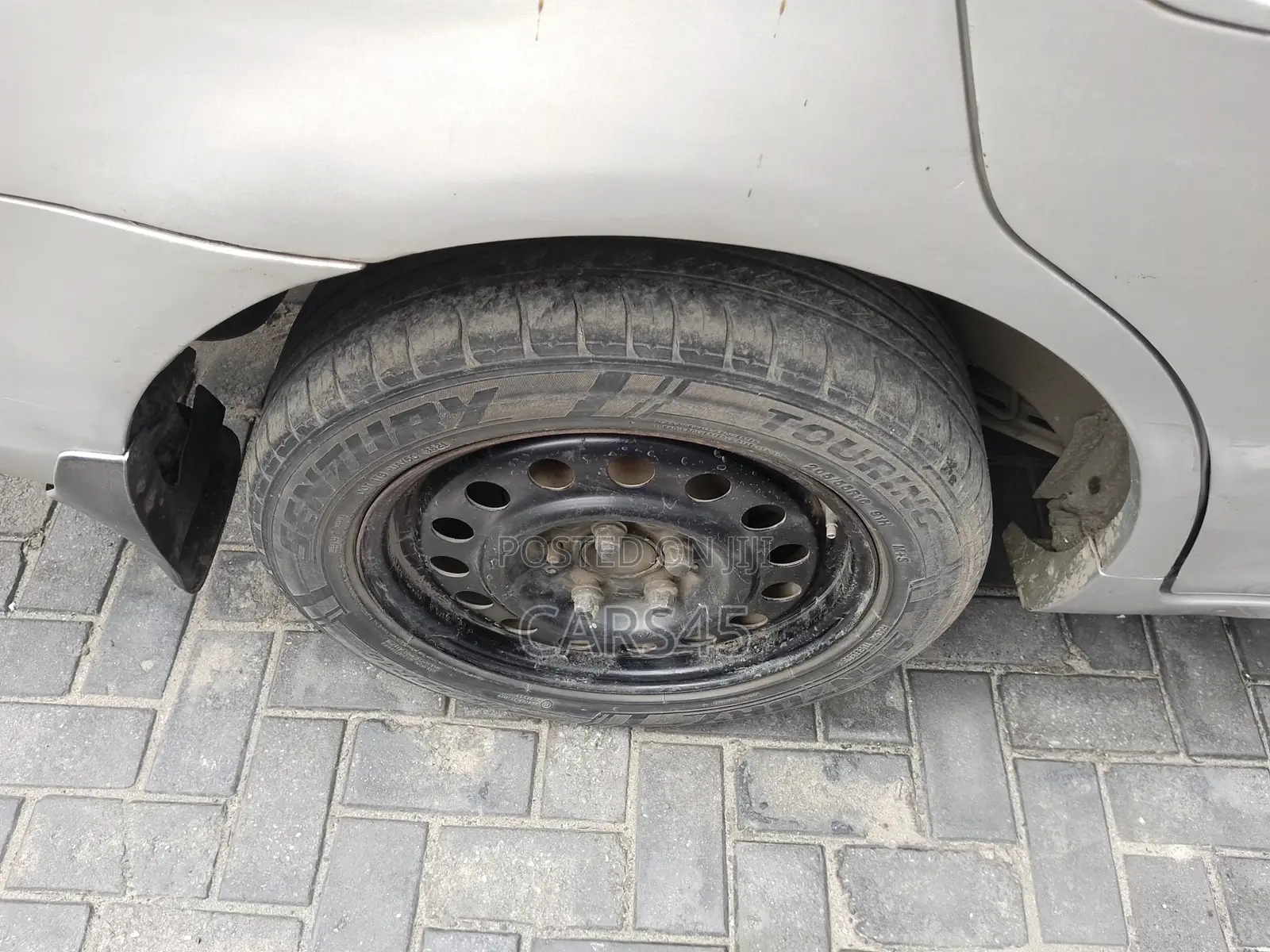 Nissan Altima 2002 Silver