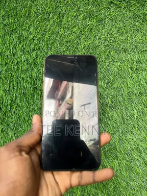 New Apple iPhone XS Max 512 GB Gray