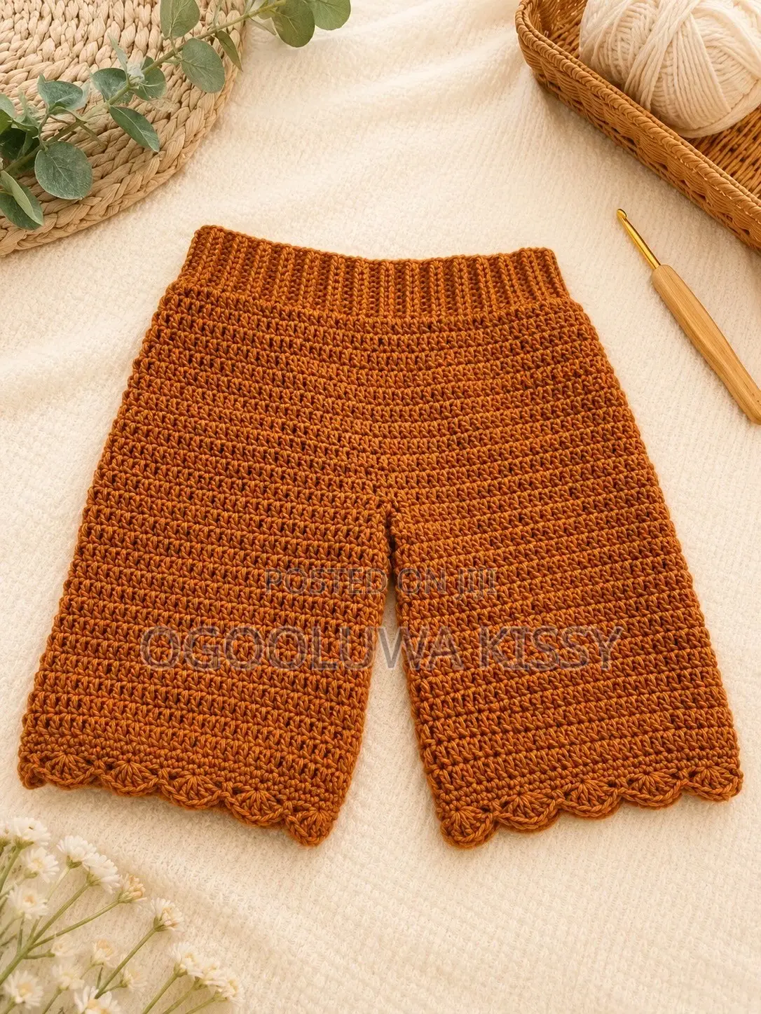 Crochet Short