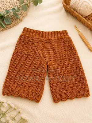 Crochet Short