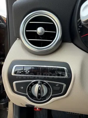 Mercedes-Benz GLC-Class 2016 Brown