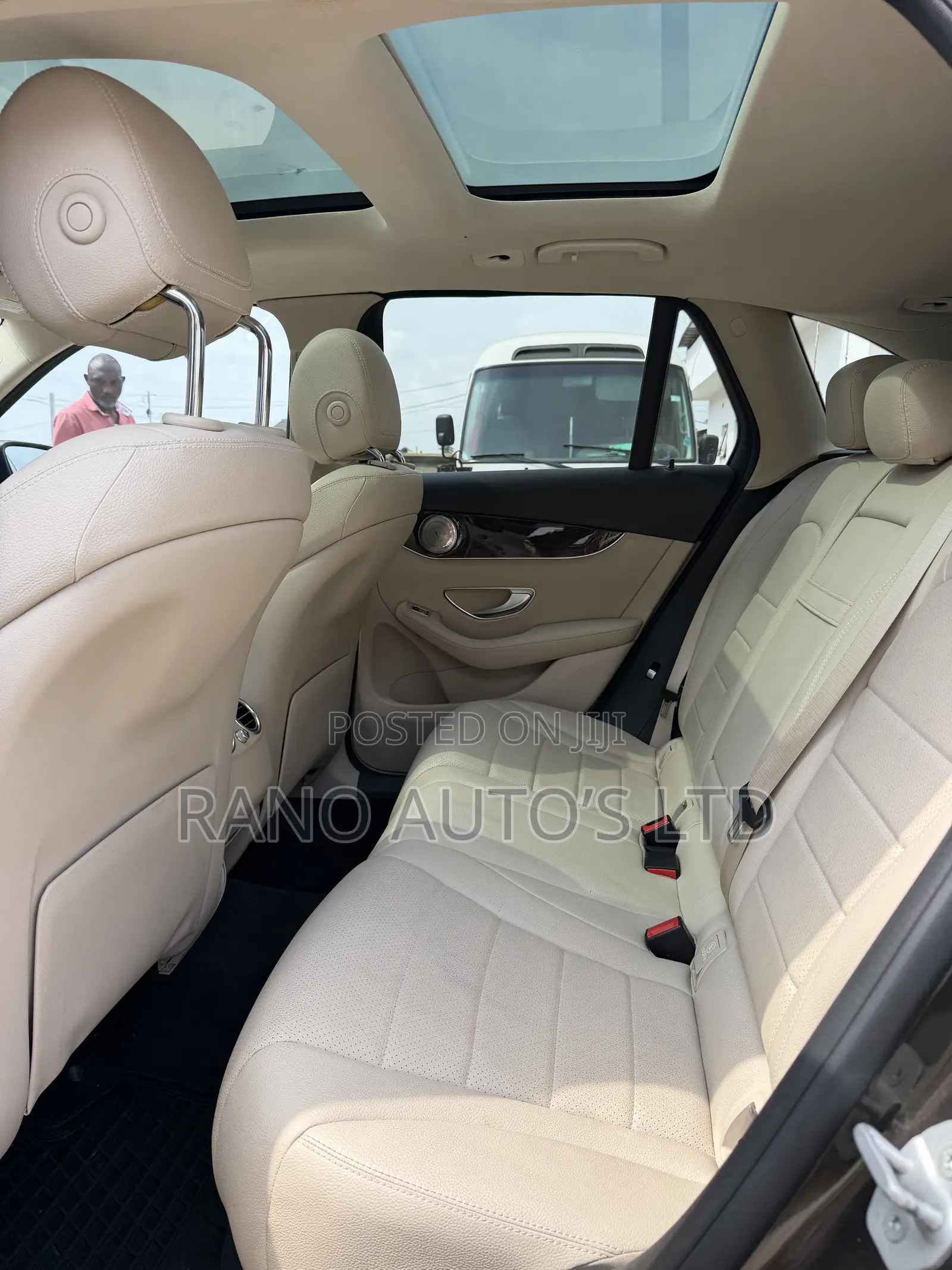 Mercedes-Benz GLC-Class 2016 Brown