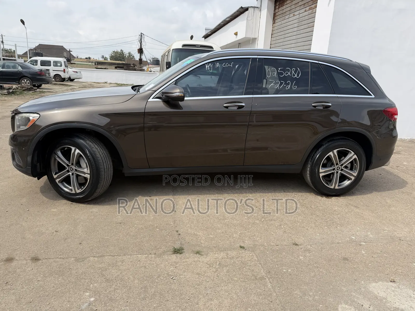 Mercedes-Benz GLC-Class 2016 Brown