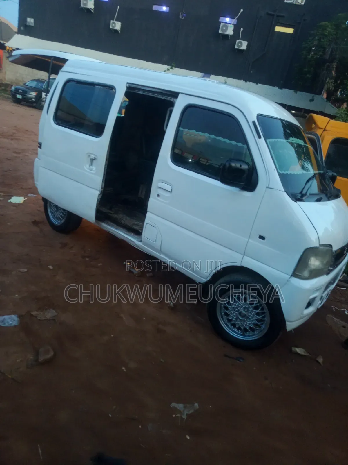 Suzuki Every 2006 White