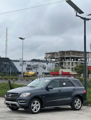Mercedes-Benz M Class 2012 Gray