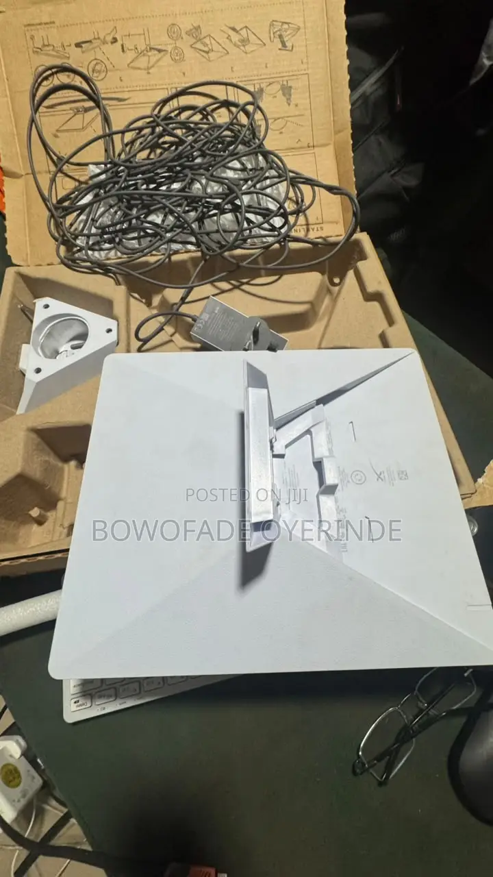 Unused Starlink Mini in Abuja 340,000
