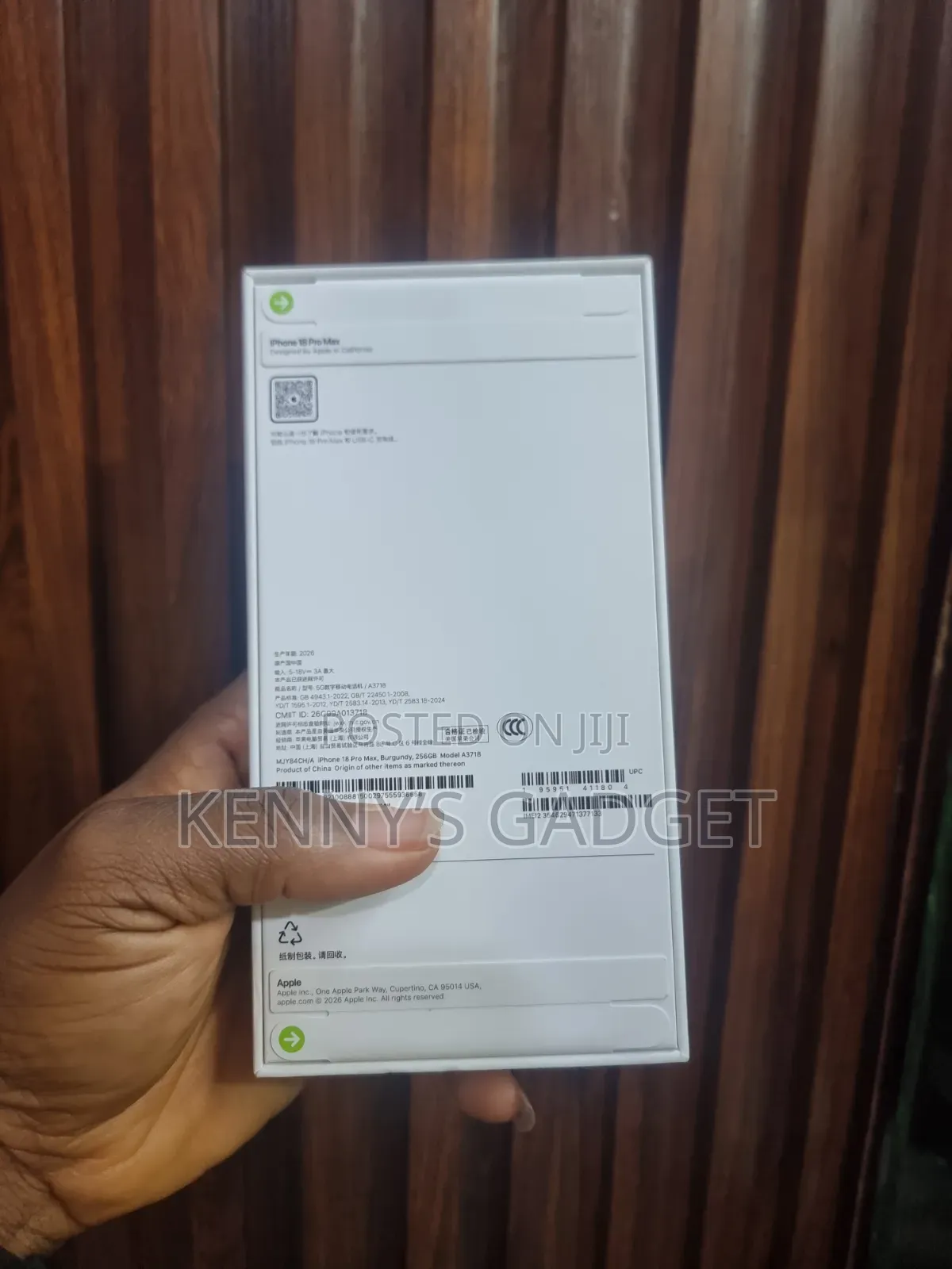 New Apple iPhone 18 Pro Max 256 GB Red