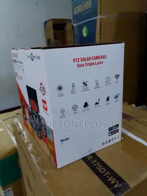 Triple Lens PTZ Solar Camera for Homes and Shops