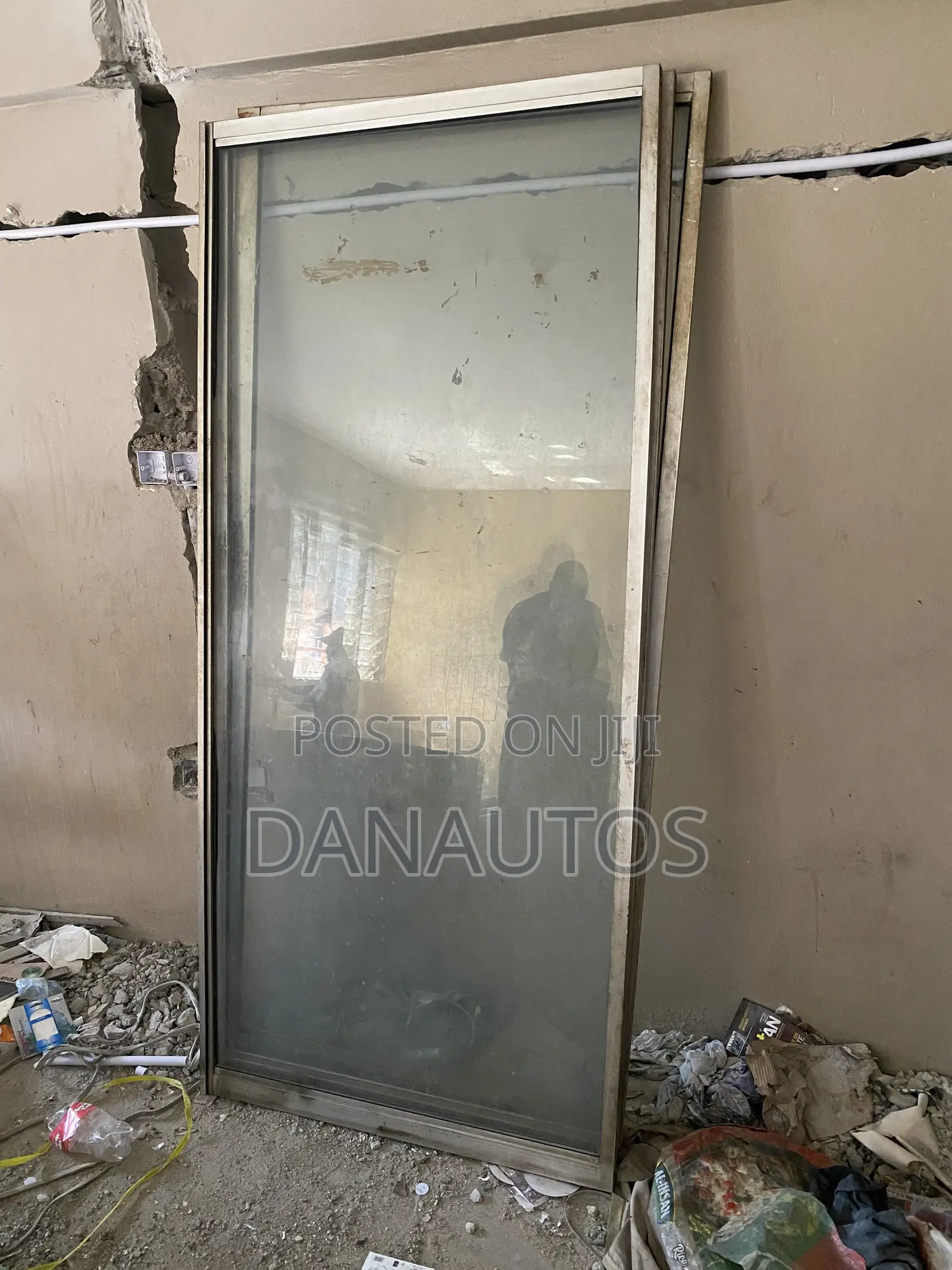 Sliding Door
