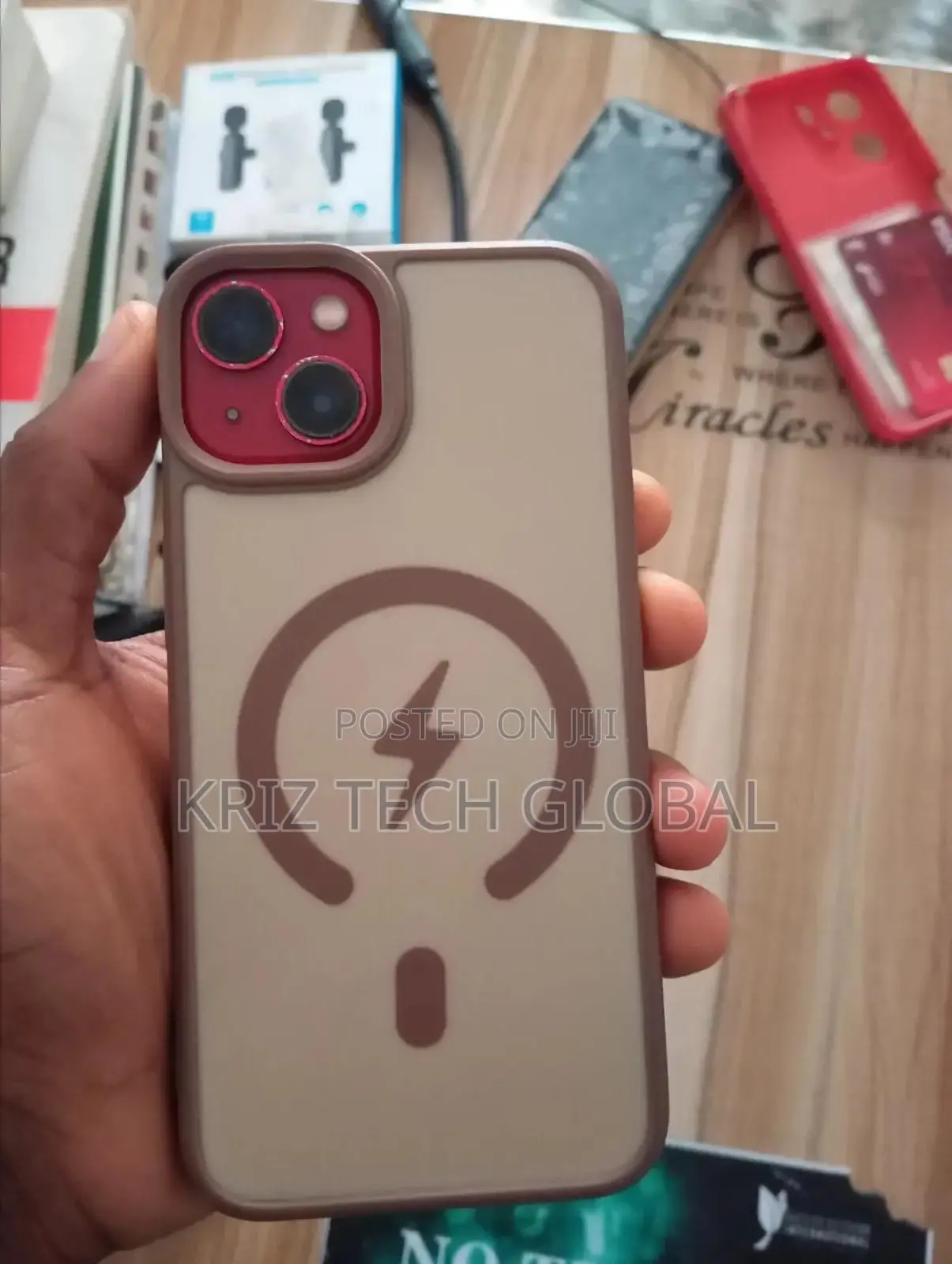 Apple iPhone 13 128 GB Red