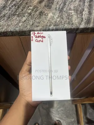 New Apple iPhone Air 256 GB Gold