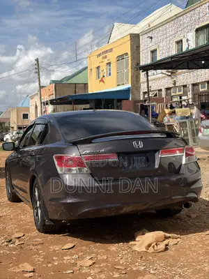 Honda Accord 2011 Gray