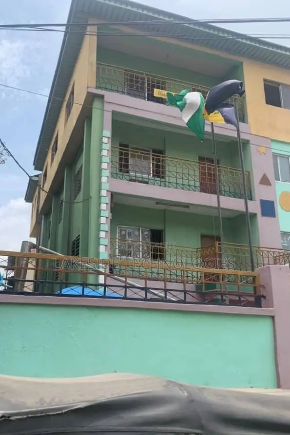 School for Sale, Ikeja
