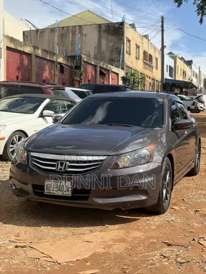 Honda Accord 2011 Gray