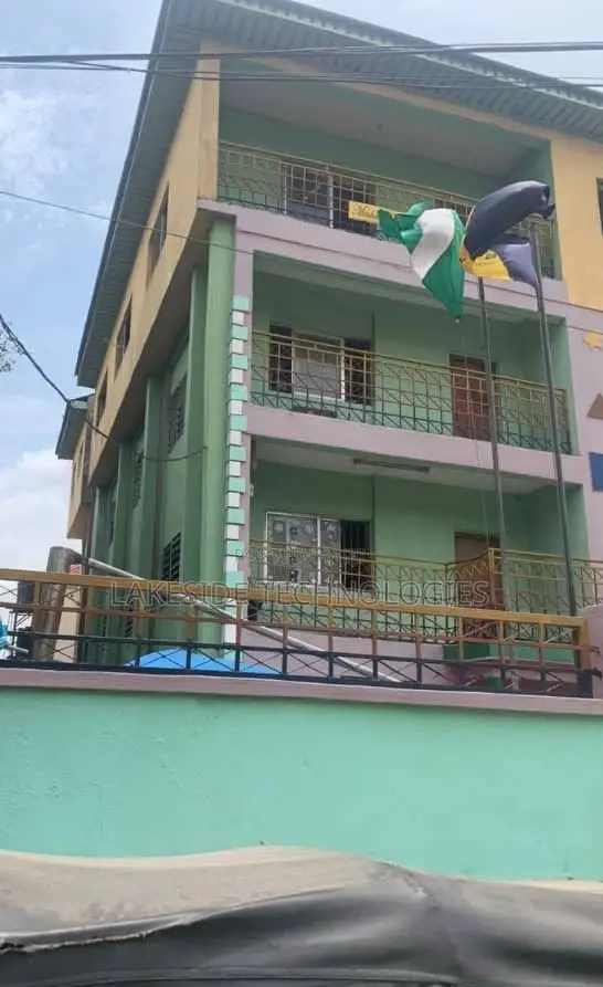 School for Sale, Ikeja