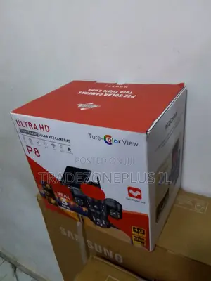 Ultra HD Solar Security Camera With PTZ Function