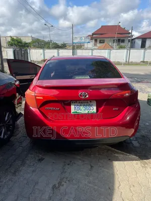 Toyota Corolla 2014 Red