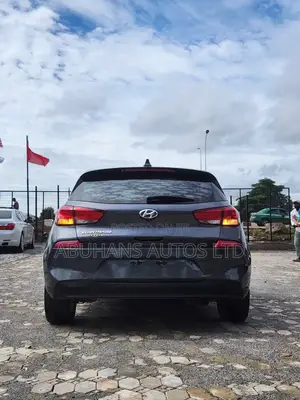 Hyundai Elantra 2018 Gray