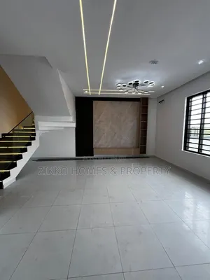 4bdrm Duplex in Ajah for sale
