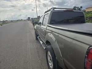 Nissan Frontier
