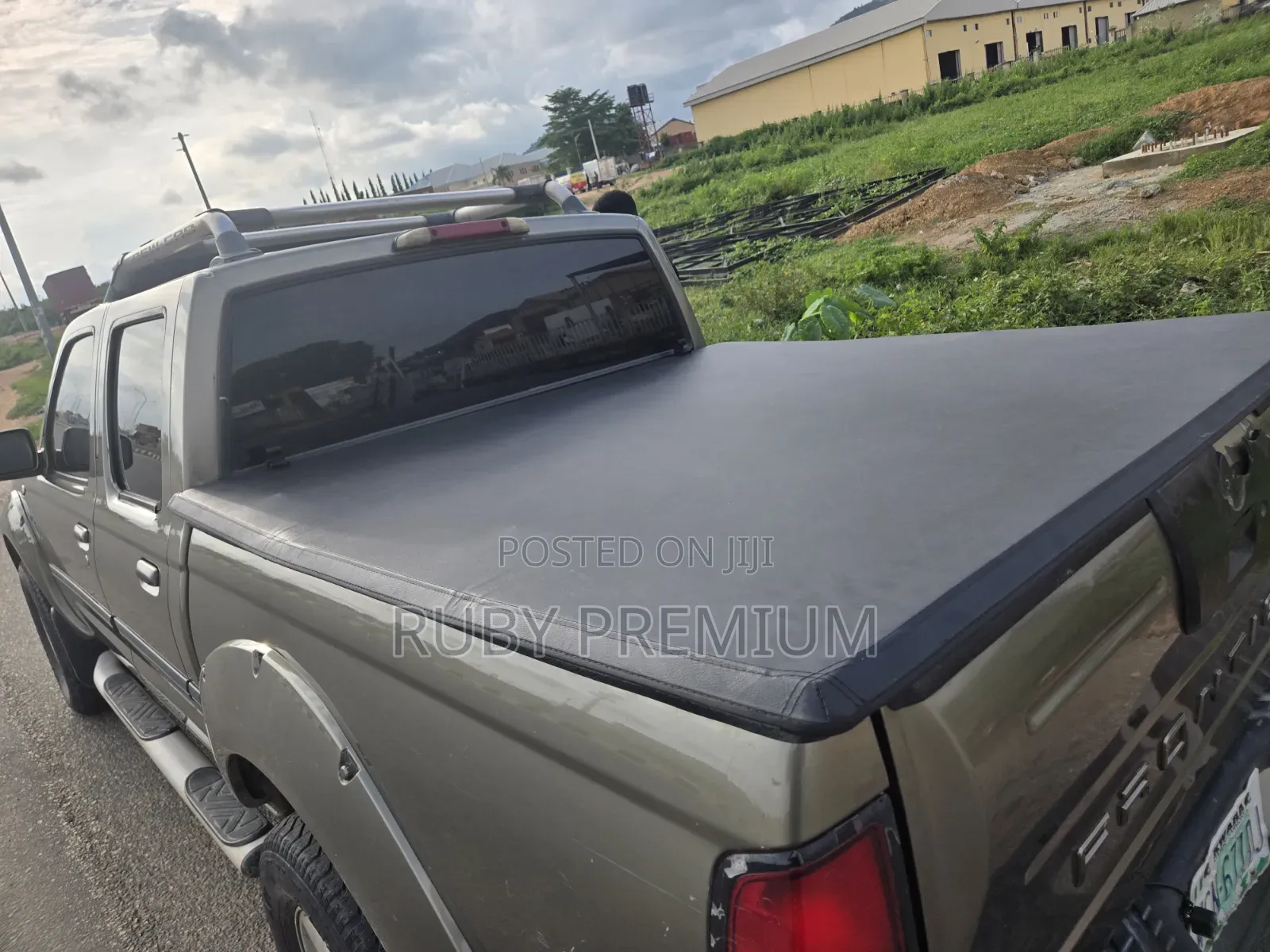 Nissan Frontier