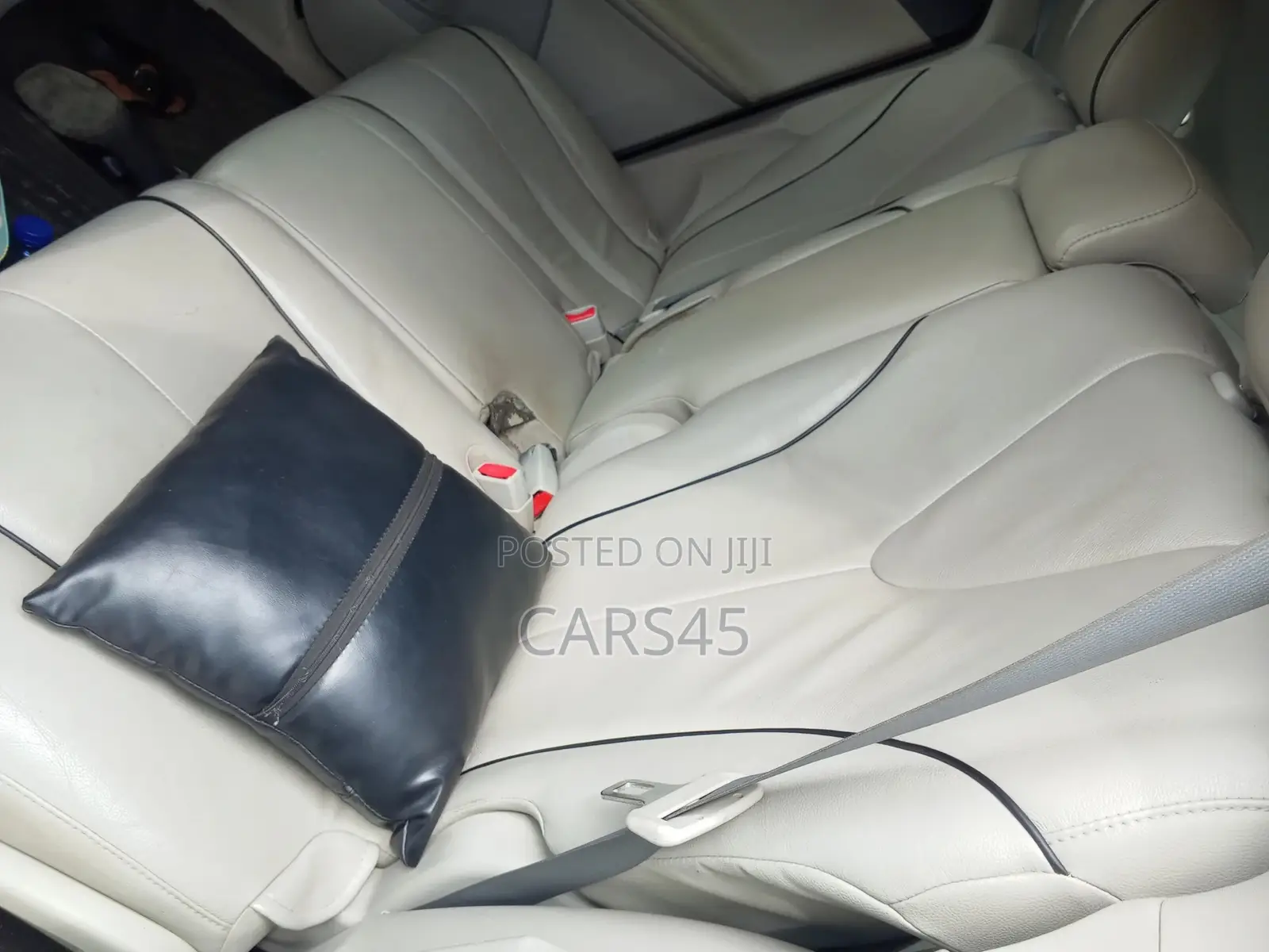 Toyota Venza 2012 Silver