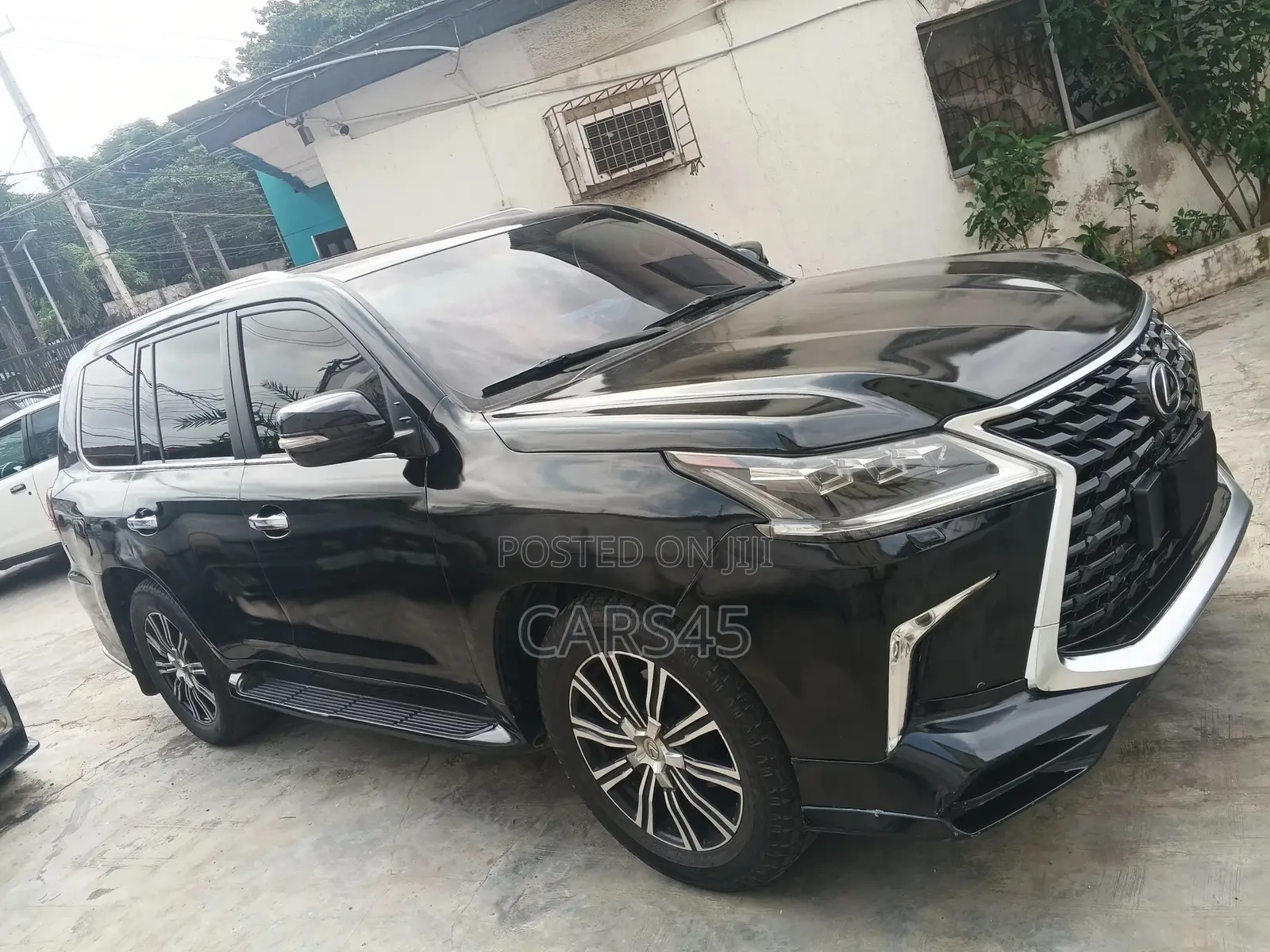 Lexus LX 2013 Black