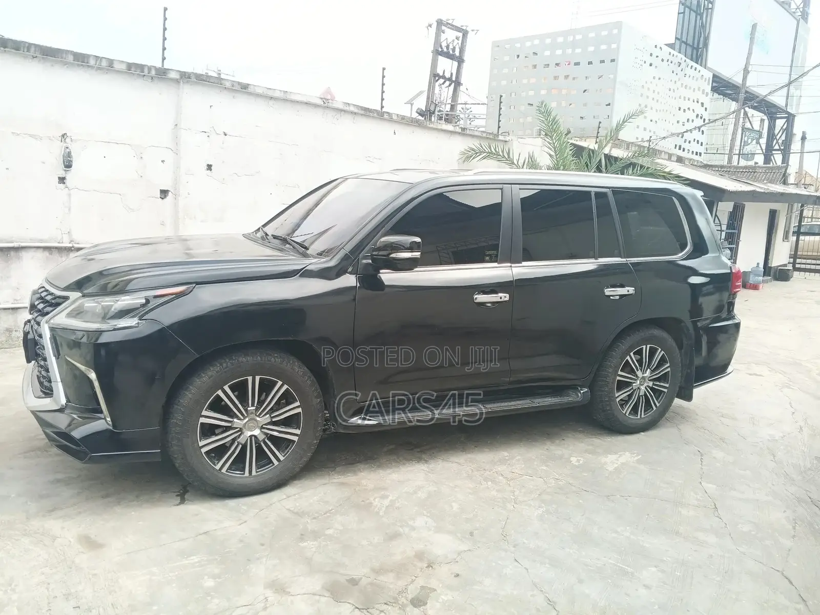 Lexus LX 2013 Black