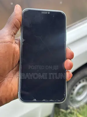 Apple iPhone 11 64 GB Green