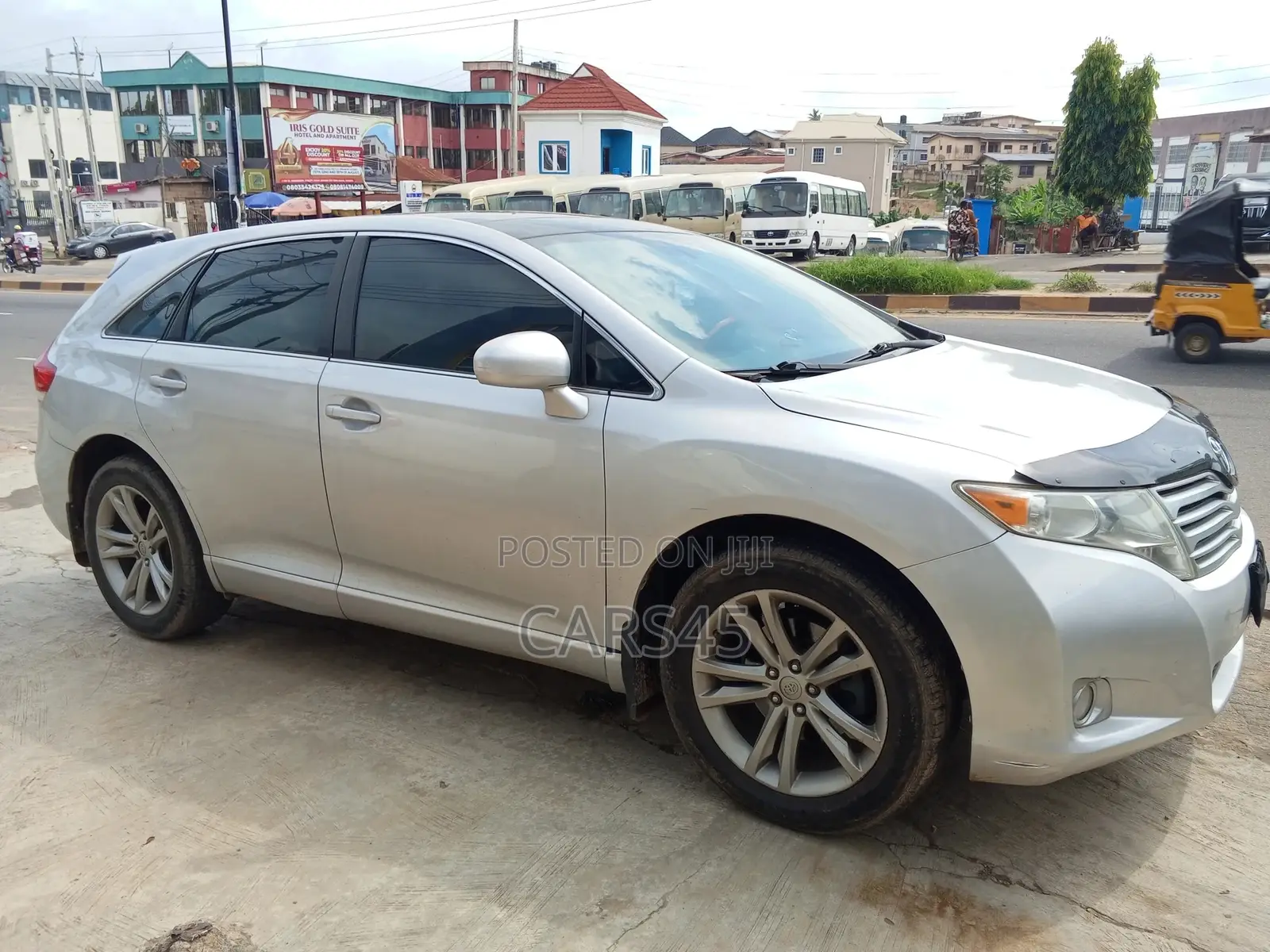 Toyota Venza 2012 Silver