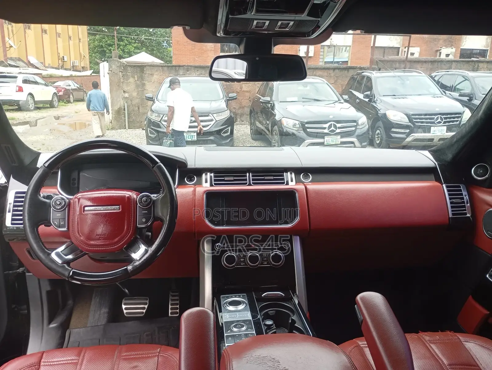 Land Rover Range Rover Vogue 2014 Black